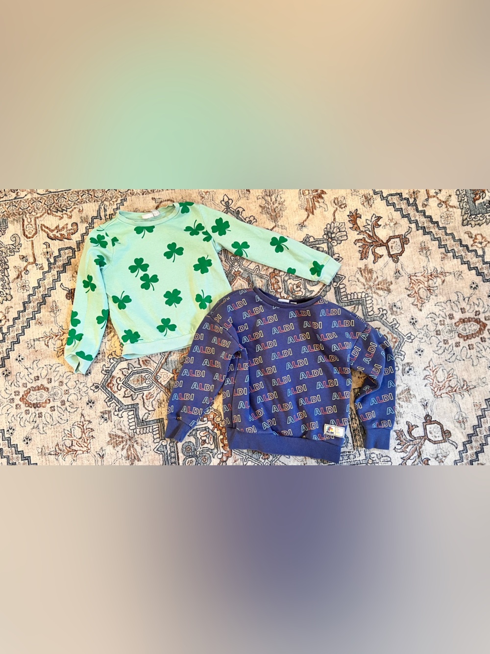 CREWNECK lot
